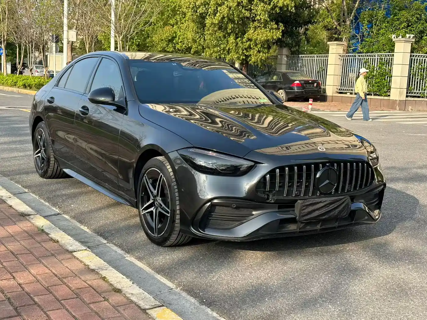 Mercedes-Benz C-Class 2023 C 260 L Night Edition Sport фото 3