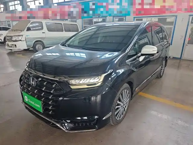 Honda Elysion 2.0L e:HEV, Максимум