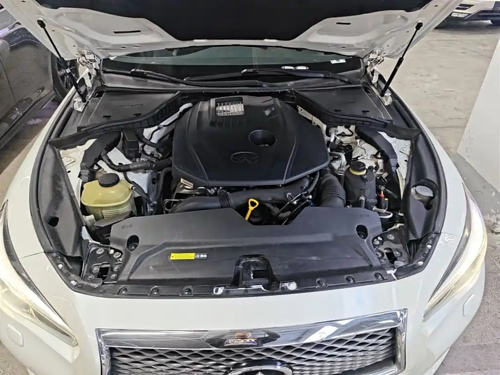 Infiniti Q50L 2017 2016 Model 2.0T Joy Edition
