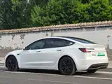 Фото 3 - Tesla Model 3