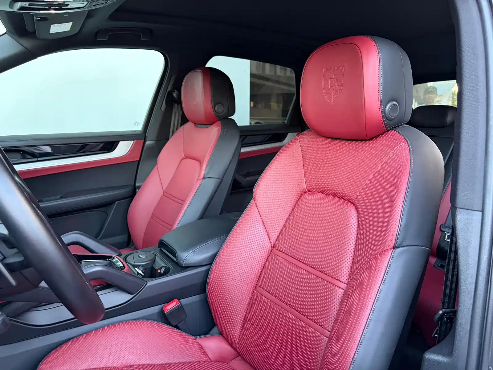 صورة 8 - Porsche Cayenne