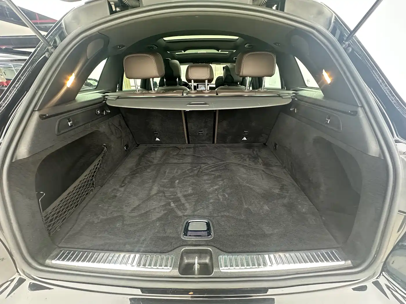 Mercedes-Benz GLC 2019 Facelift GLC 260 L 4MATIC Luxury фото 27