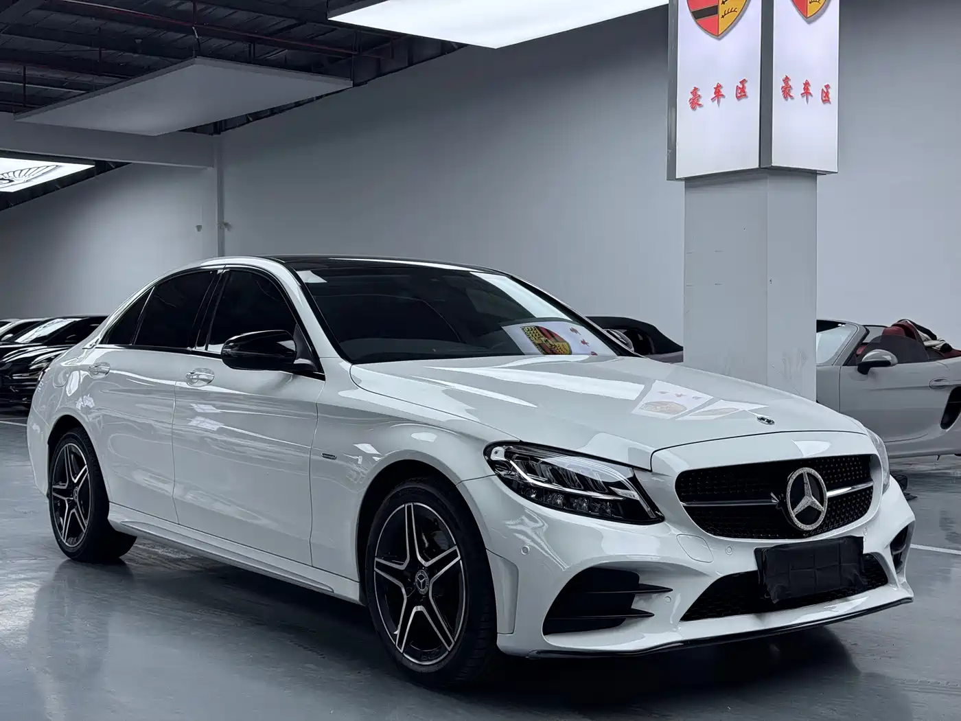 Mercedes-Benz C-Class 2021 C 260 L Sport Starry Exclusive Edition фото 3