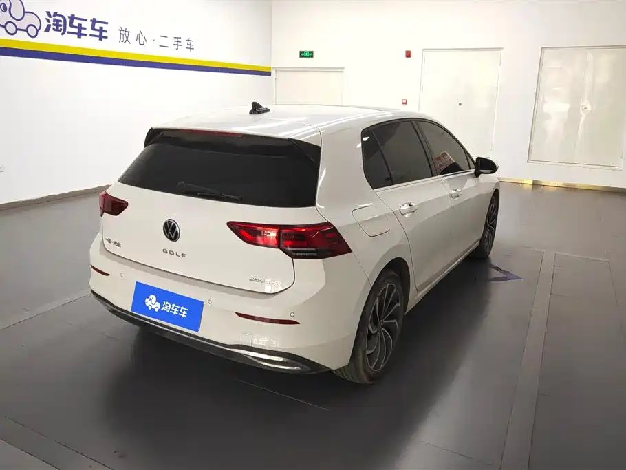 Volkswagen Golf 2021 280TSI DSG Pro фото 3