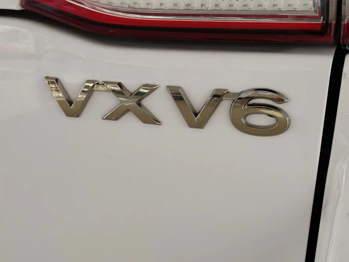 Toyota Land Cruiser 2012 2010 Model 4.0L Automatic VX