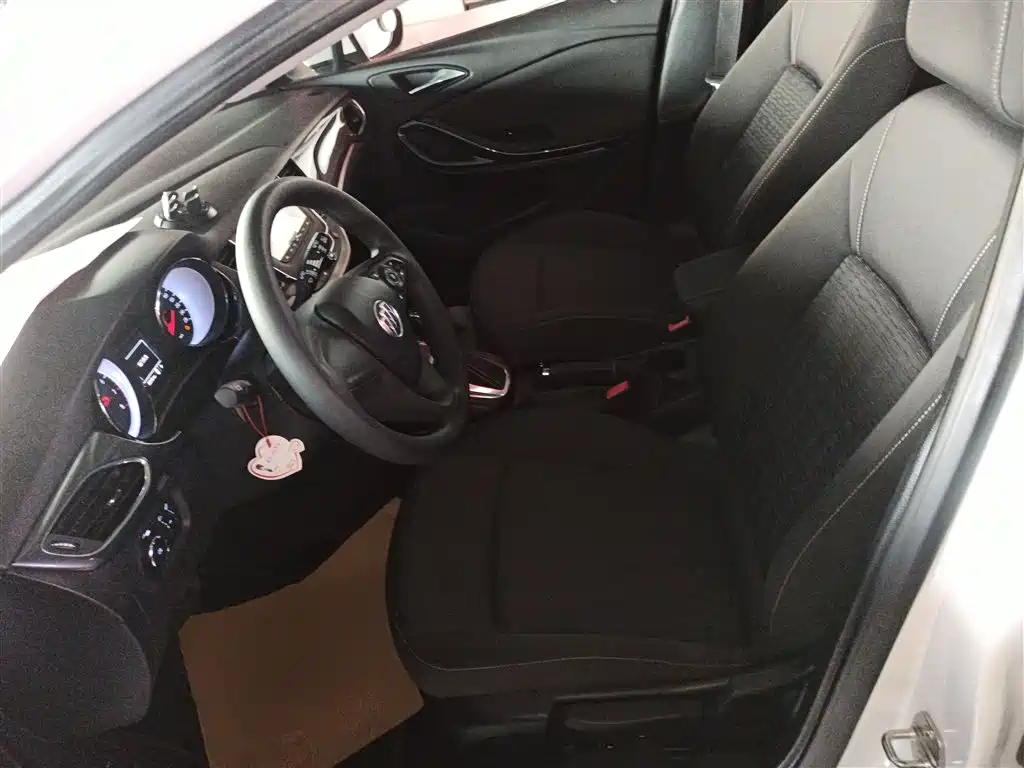 Buick Verano 2016 Hatchback 15S Auto Progressive фото 7
