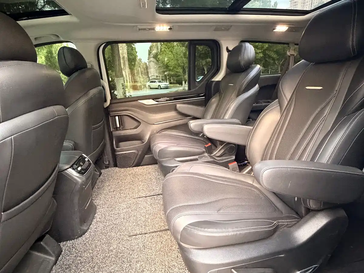 SAIC Maxus Maxus G20 2019 2020 2.0T Gasoline Automatic Luxury