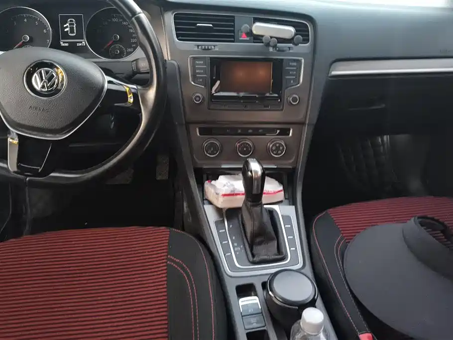 Volkswagen Golf 2015 1.4TSI Automatic Comfort фото 13