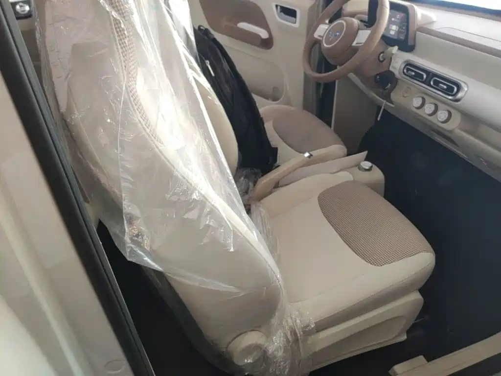 Wuling Motors Hongguang MINIEV 2026 2024 3rd Generation 215km Youth Edition