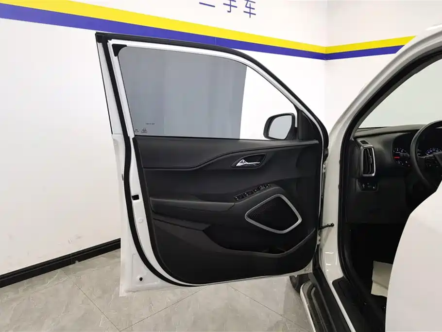 Hyundai Beijing Hyundai ix35 2019 2.0L Automatic 2WD Zhiyong·Smooth Enjoy China VI фото 7