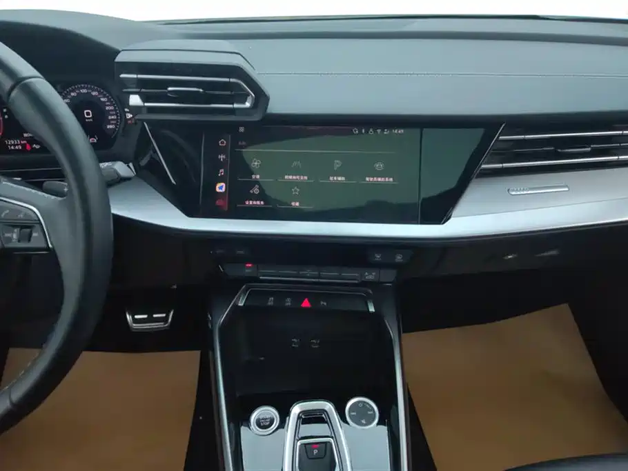 Audi A3 2025 Sportback 35TFSI Flying Premium фото 13
