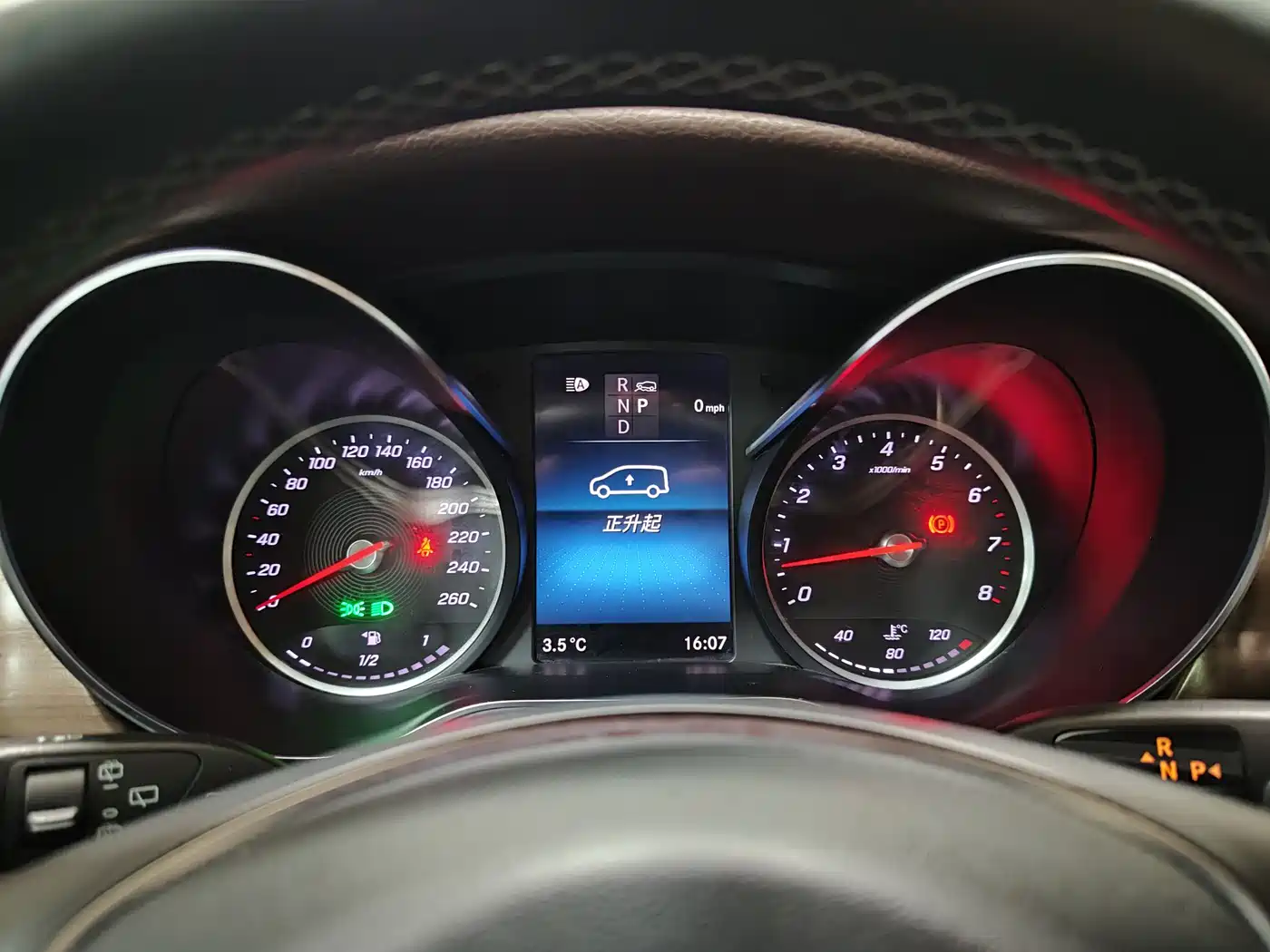 MERCEDES-BENZ V CLASS