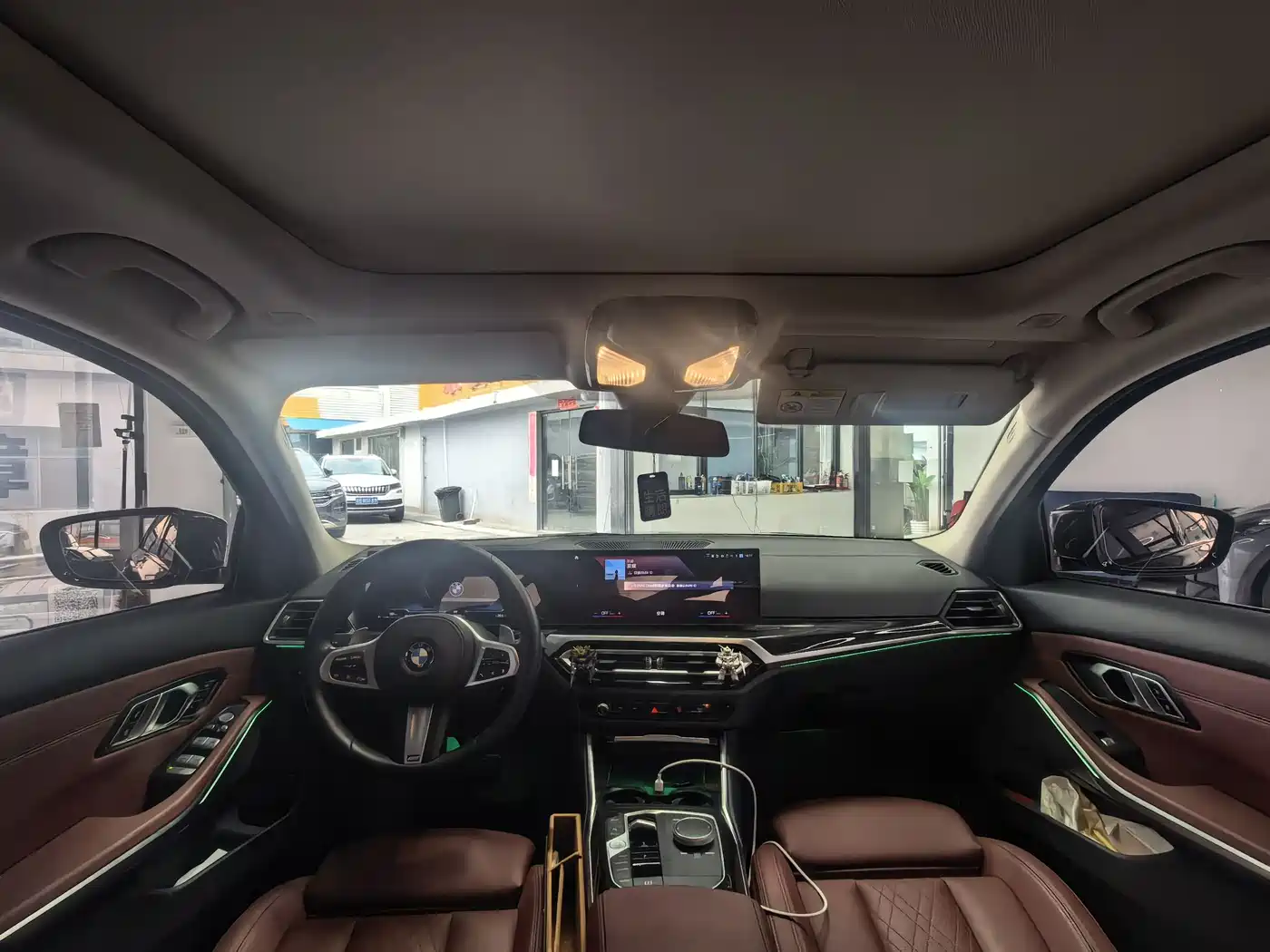 BMW 3 Series 2023 325Li M Sport Package фото 12