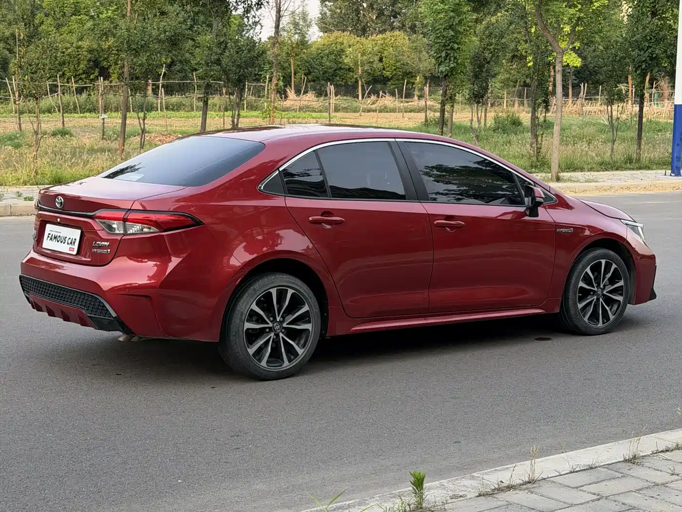 Toyota Levin 2021 Dual Engine 1.8H E-CVT Sport фото 4