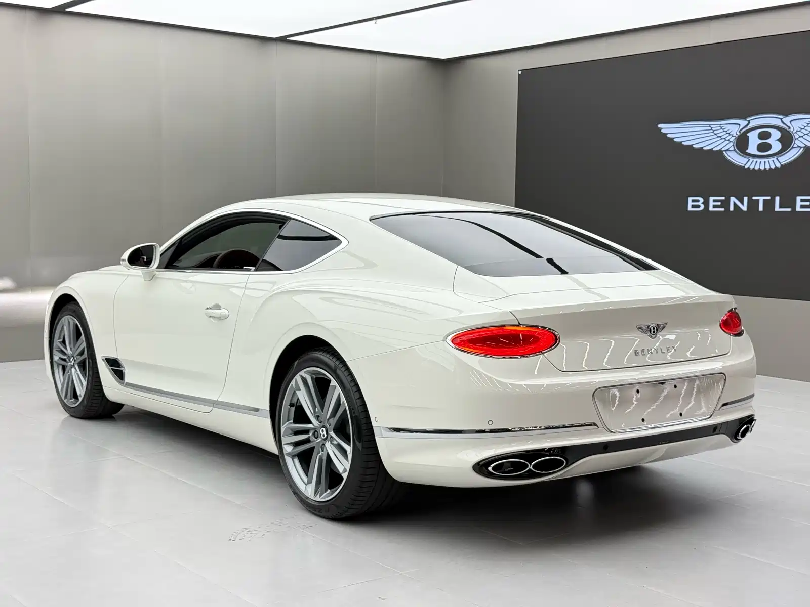 Фото 4 - Bentley Continental