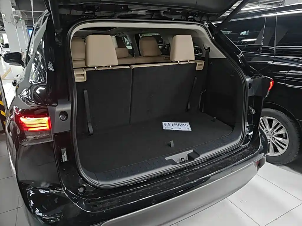 Toyota Highlander 2026 2026 2.5L Smart Hybrid 4WD Premium 7-Seater