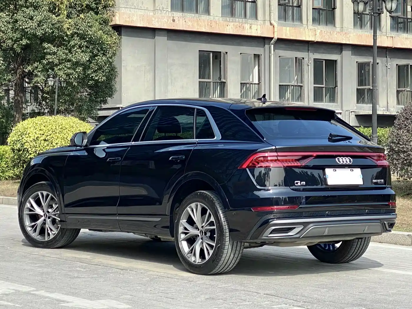 Audi Q8 2021 Model 55 TFSI Luxury Dynamic фото 2