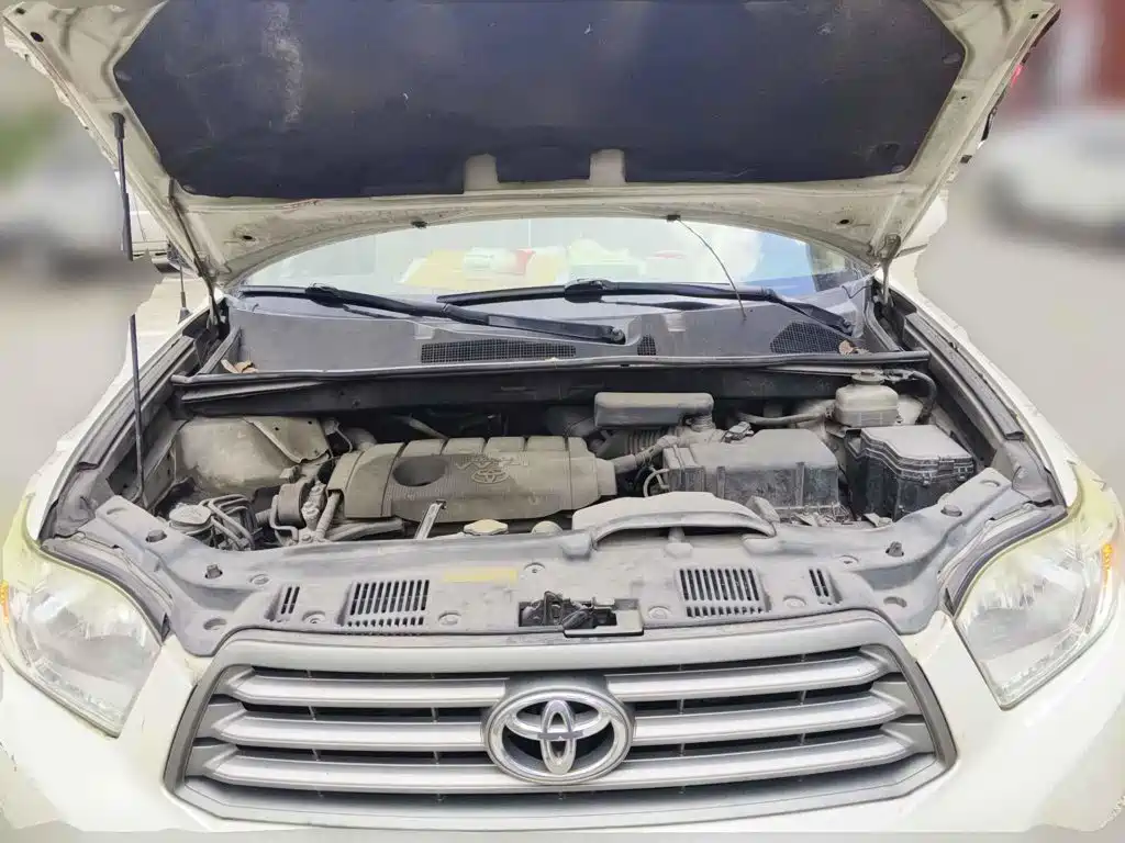 صورة 9 - Toyota Highlander