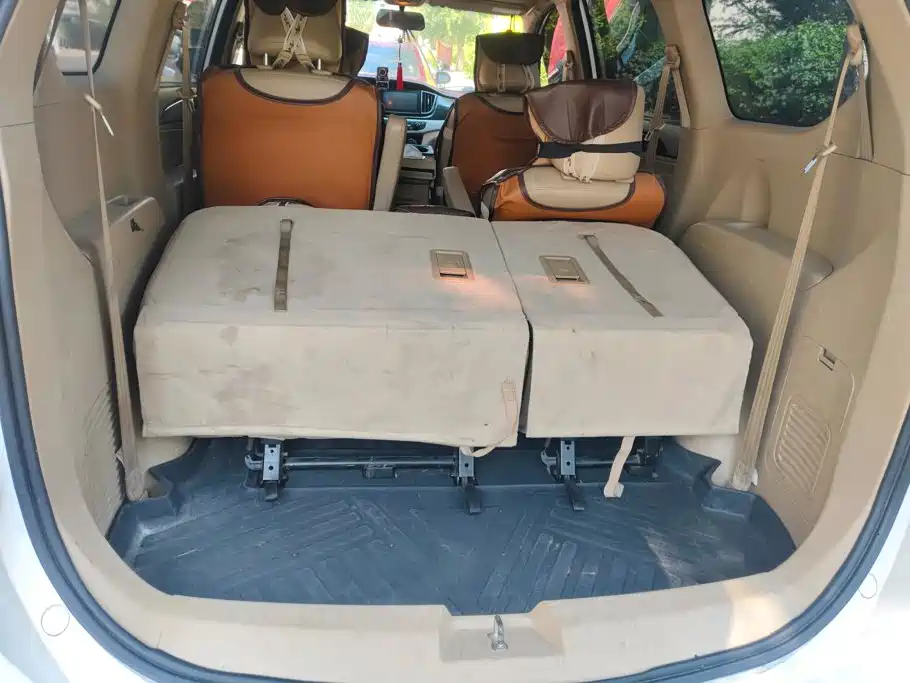 Фото 4 - Baojun 730