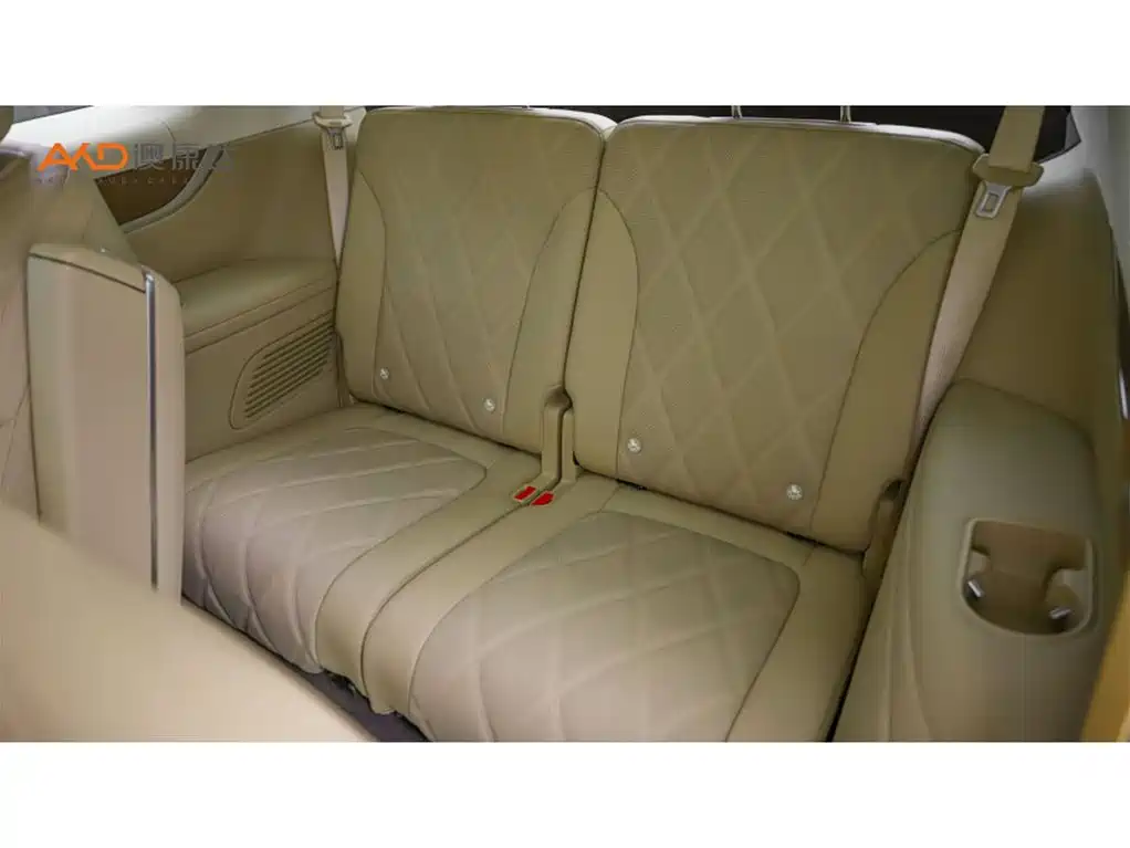 AITO Wenjie AITO M9 2025 Extended Range Max 52kWh 6-Seater фото 9