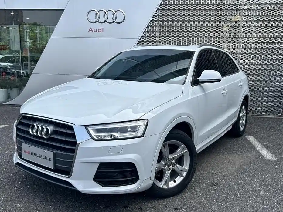 Фото 1 - Audi Q3