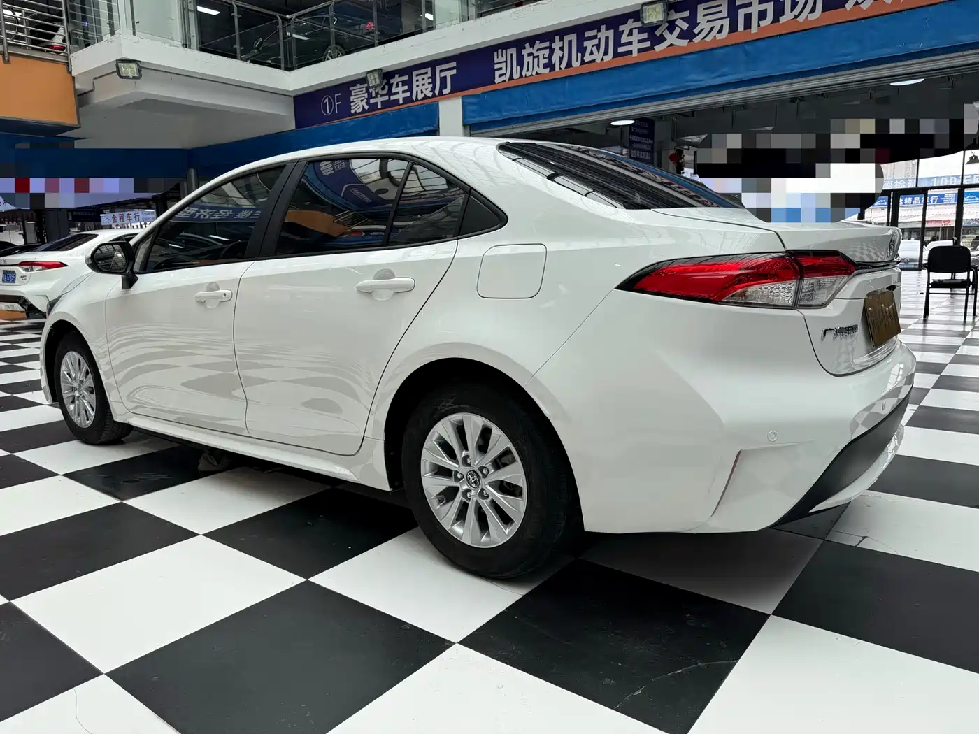Toyota Levin 2022 TNGA 1.5L CVT Leading Edition фото 5