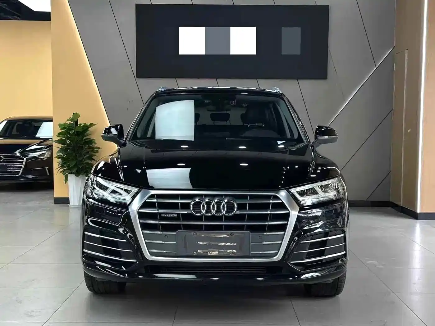 Audi Q5L 2018 2018 40 TFSI Prestige Fashion (China V)