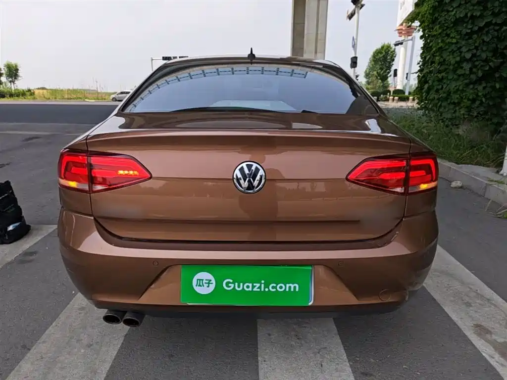 Volkswagen Lamando 2017 230TSI DSG Trend Edition фото 6