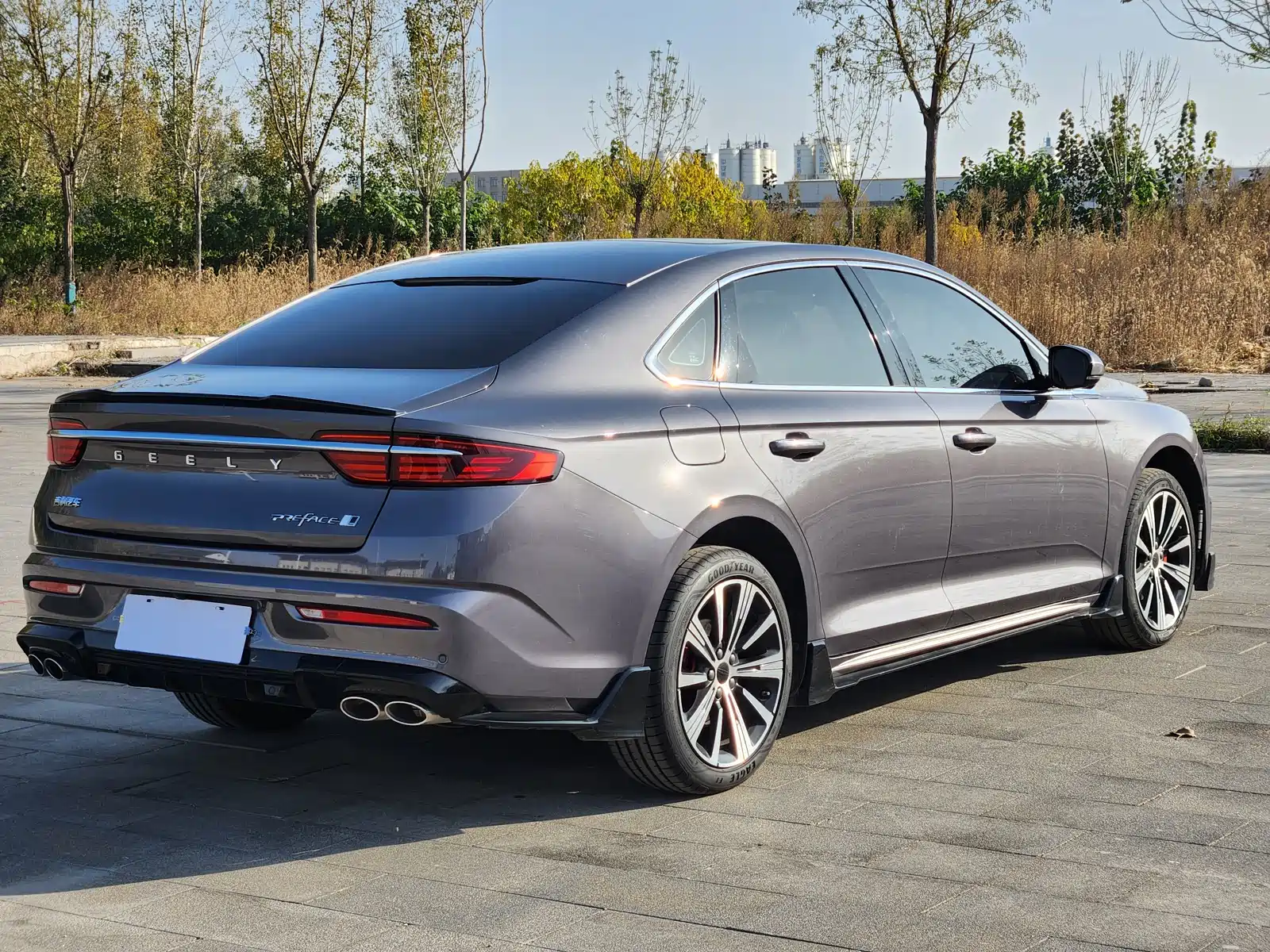 Фото 5 - Geely Preface