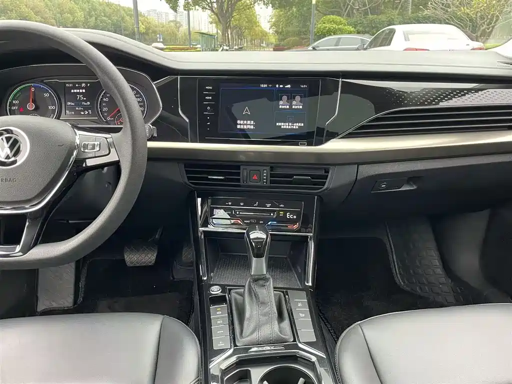 Volkswagen Passat New Energy 2020 430PHEV Hybrid Elite (China VI) фото 5