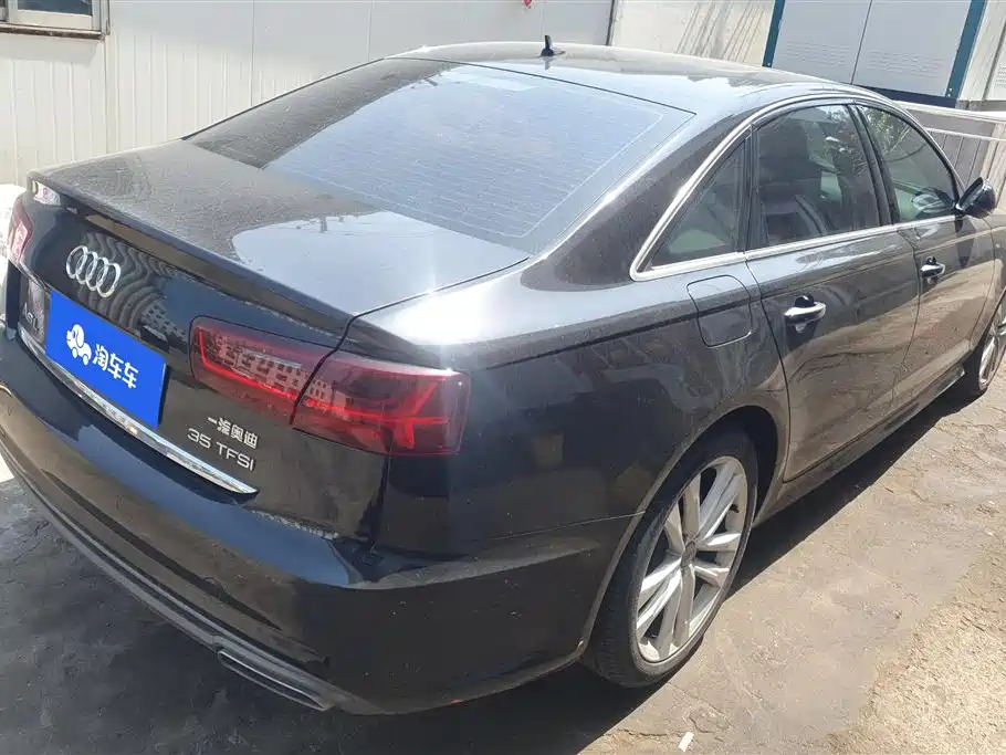 Audi A6L 2018 30th Anniversary 35 TFSI Sport фото 3