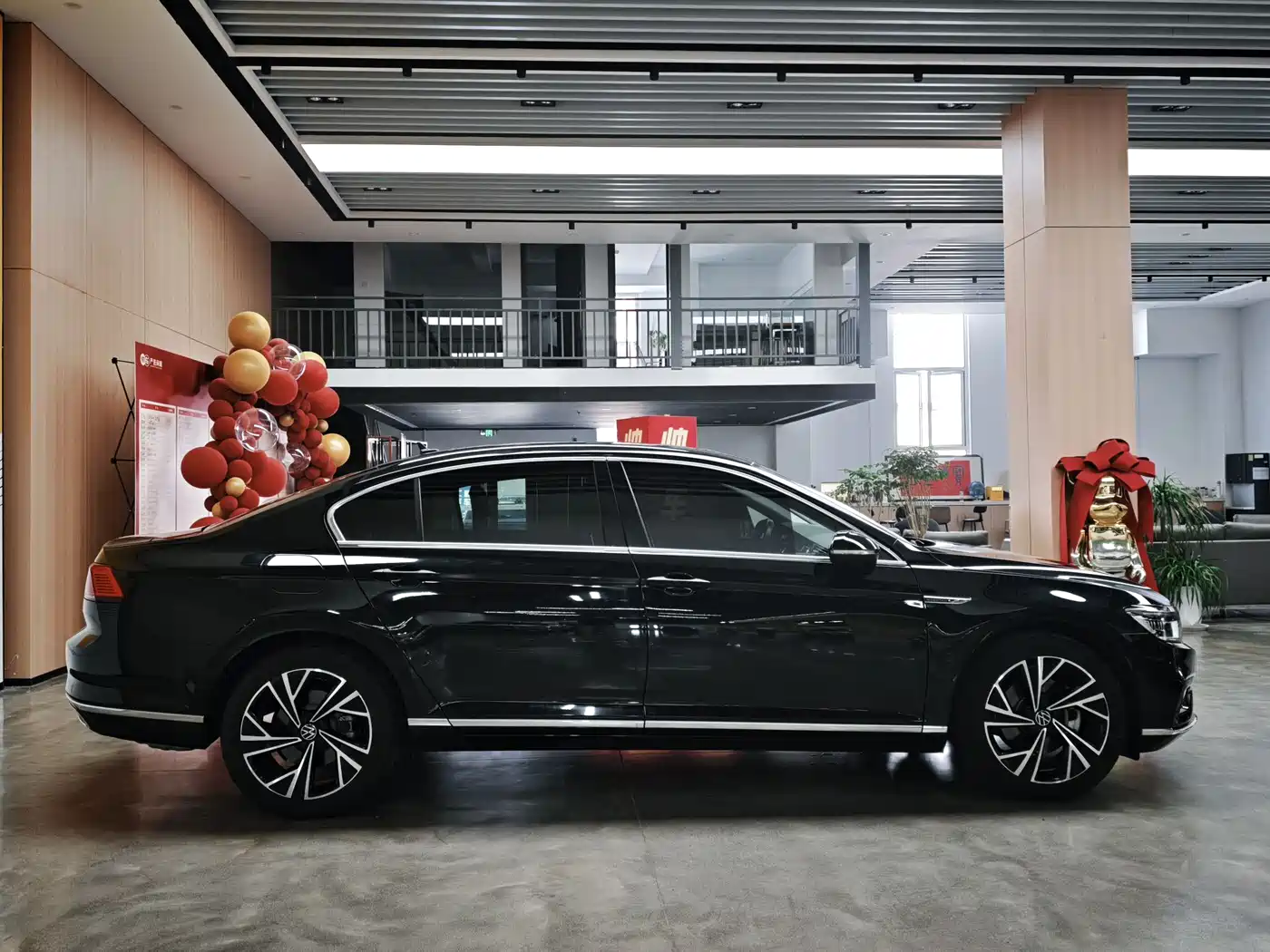Volkswagen Magotan 2020 330TSI DSG Luxury фото 7