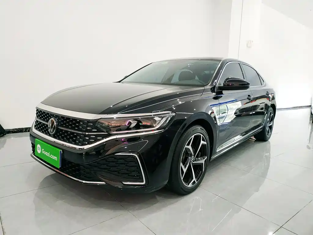 Volkswagen Passat 2024 380TSI Starlight Dragon Soaring Edition