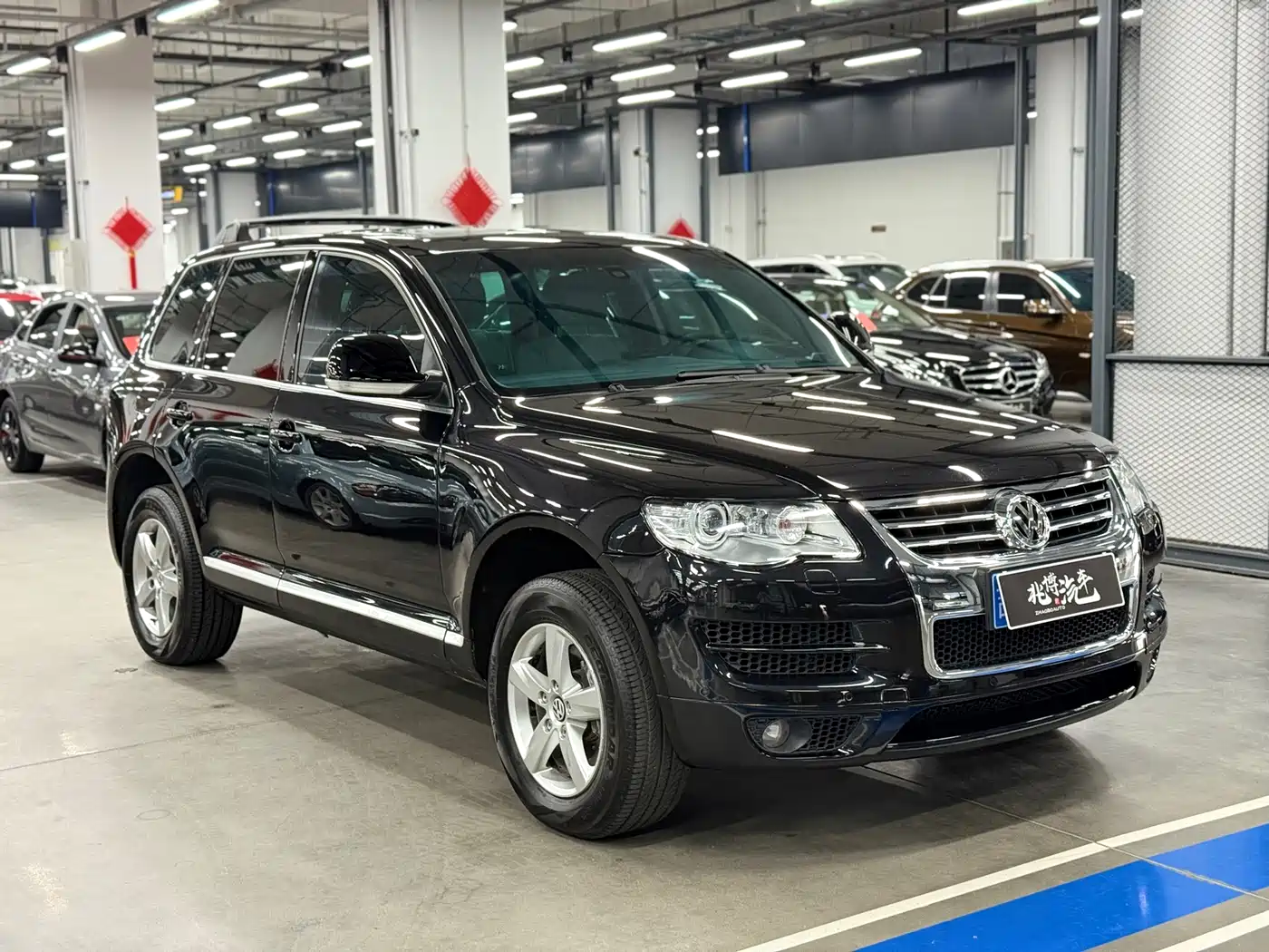 Volkswagen Touareg 2010 3.6 Limited Luxury Edition фото 3