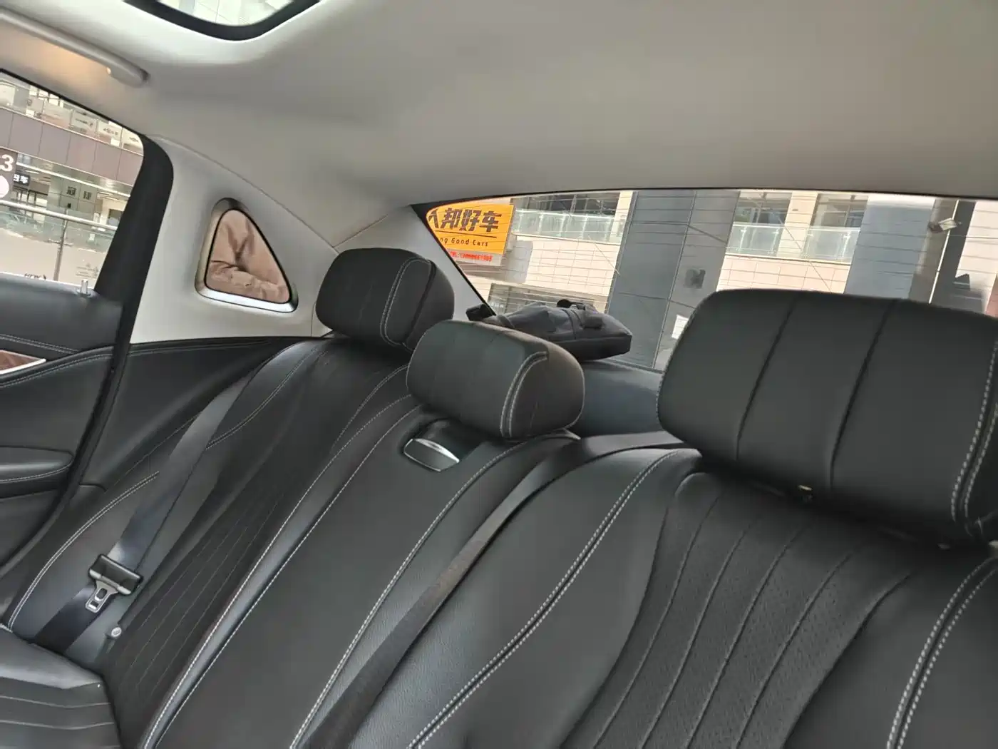 Mercedes-Benz E-Class 2019 E 300 L Fashion фото 19