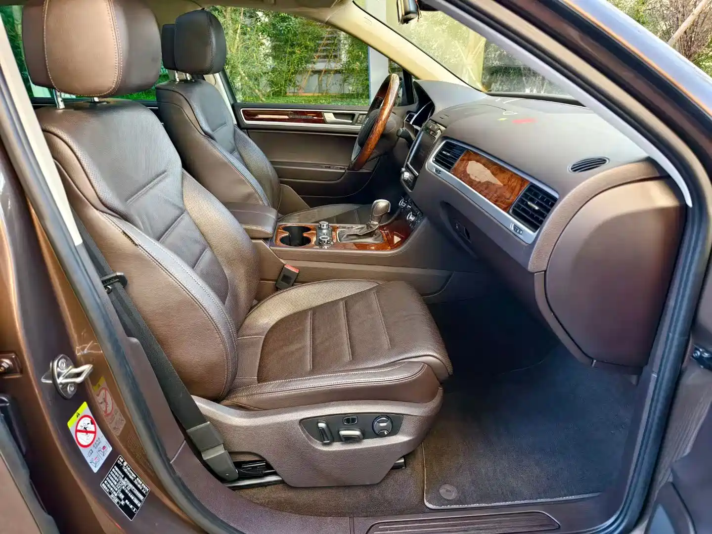 Фото 7 - Volkswagen Touareg