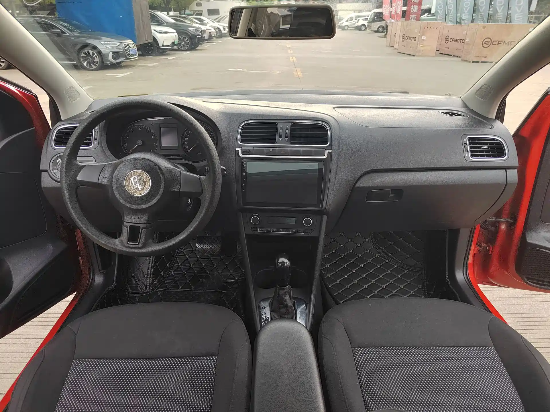 Photo 4 - Volkswagen Polo