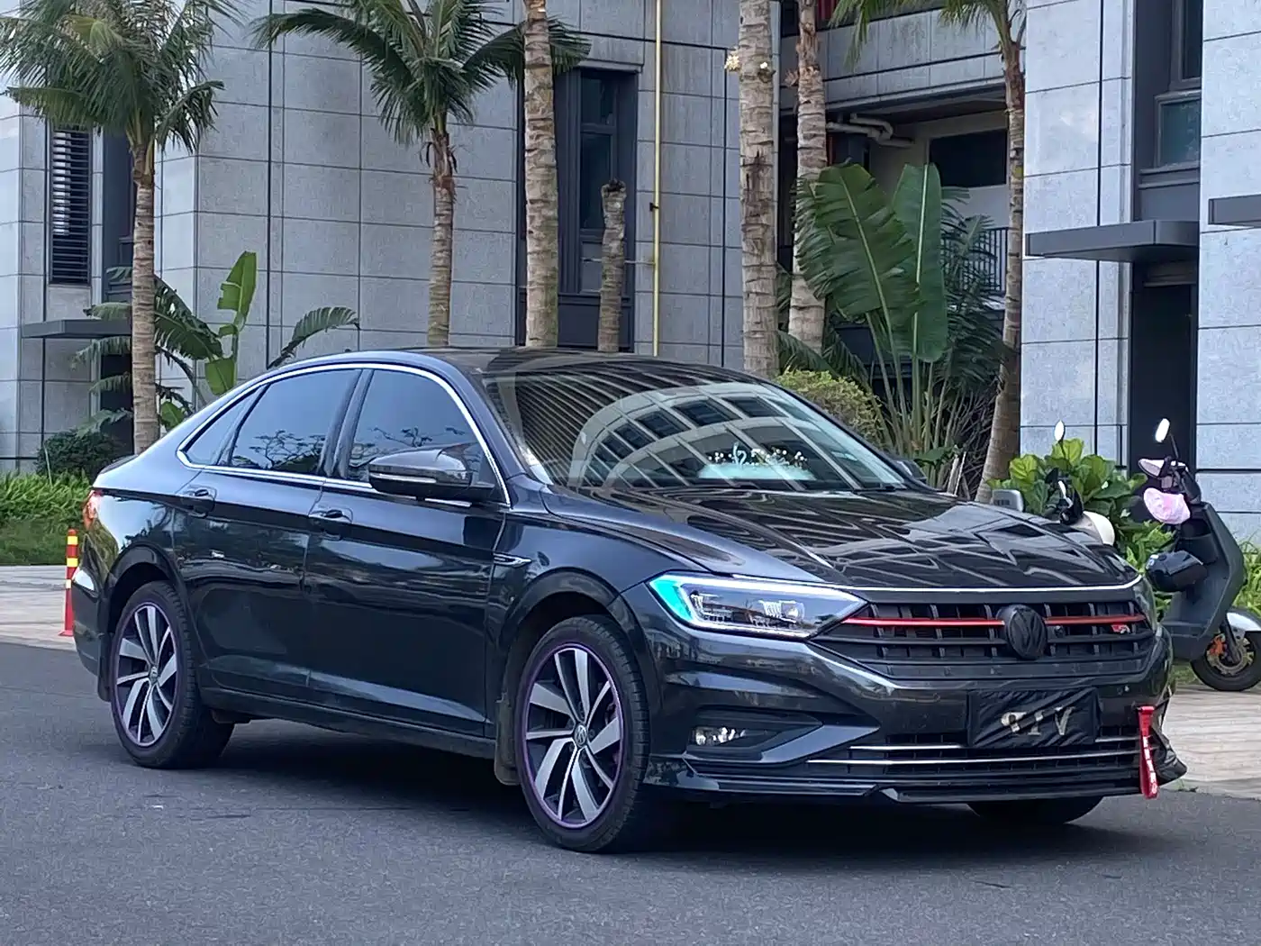 Volkswagen Sagitar 2021 280TSI DSG Excellence Edition фото 3