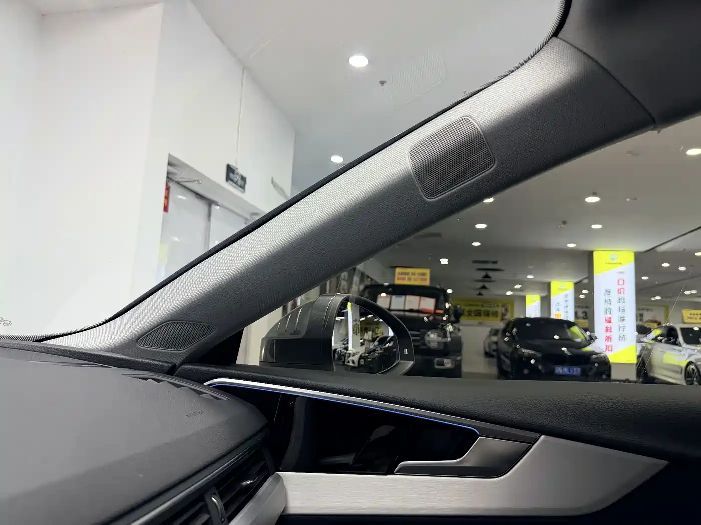 Audi A5 (Import) 2023 2023 Sportback 40 TFSI quattro Luxury Dynamic