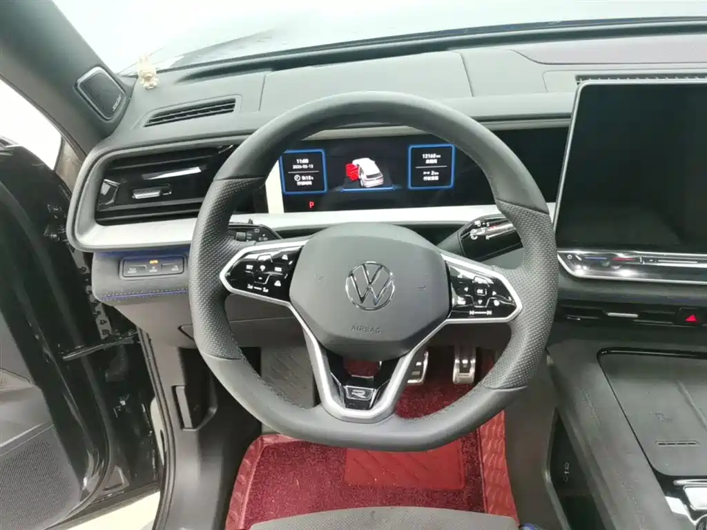 Volkswagen Teramont 2025 Teramont Pro 450TSI 4WD Summit Edition фото 17