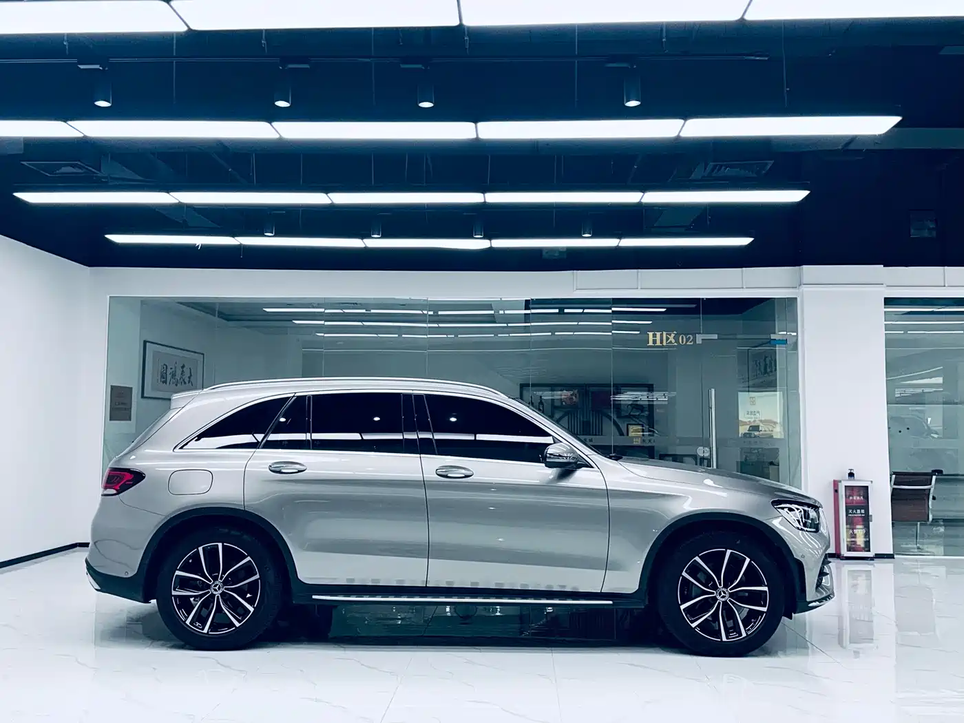 Mercedes-Benz GLC 2021 GLC 300 L 4MATIC Sporty фото 5