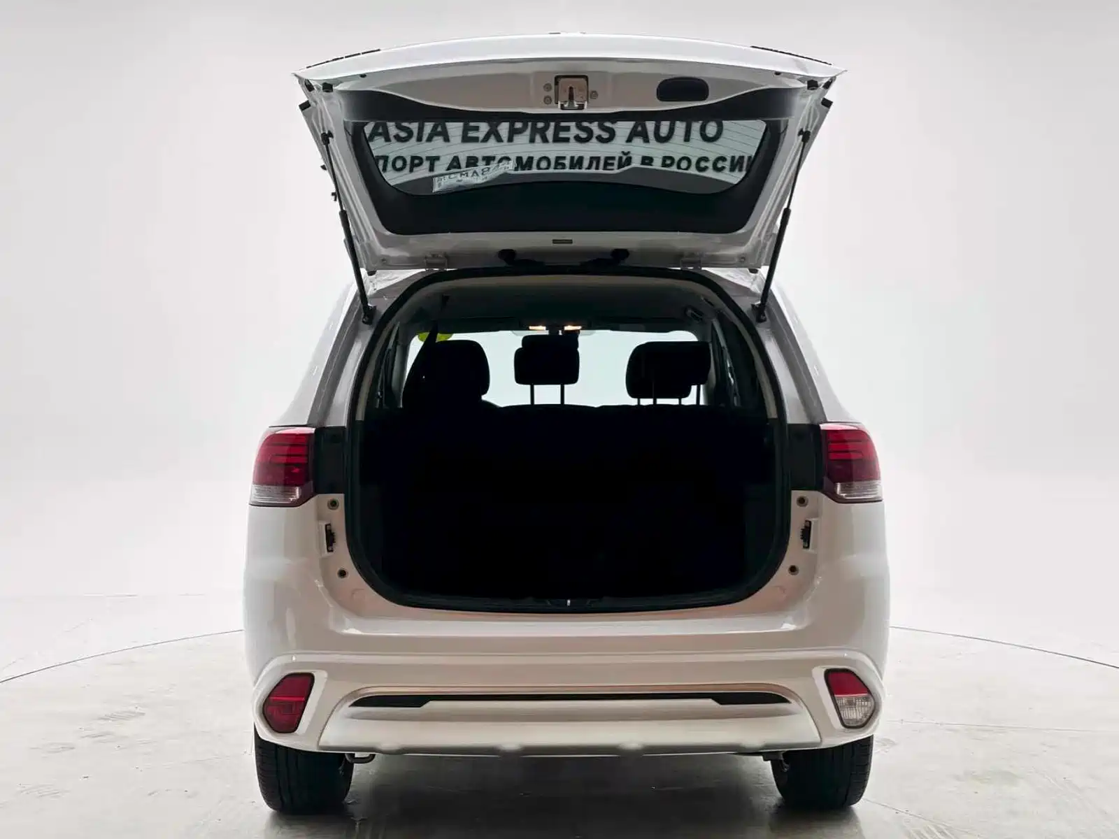 Фото 7 - Mitsubishi Outlander