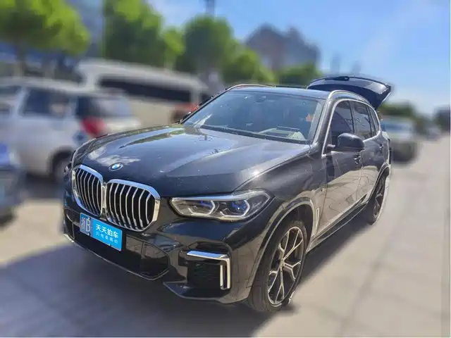 BMW X5 2023