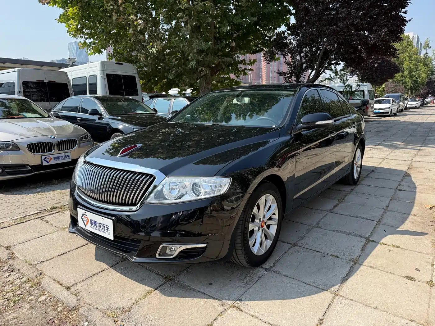 Hongqi H7 2017 2015 2.0T Luxury