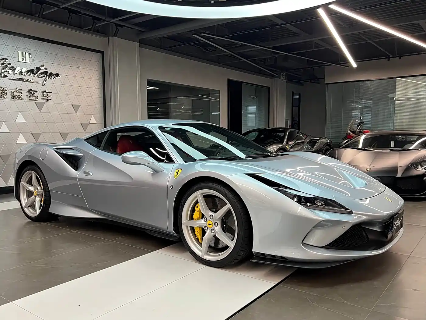Ferrari F8 2023 2019 Tributo 3.9T V8
