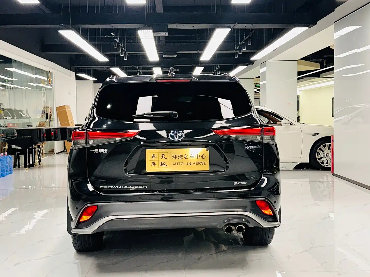 Toyota Crown Kluger 2021 2.5L HEV 4WD Premium фото 9