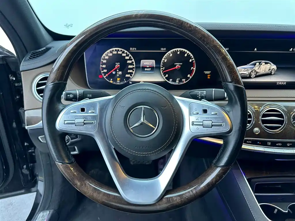 Mercedes-Benz S-Class 2019 S 350 L Premium Ultimate Edition фото 10