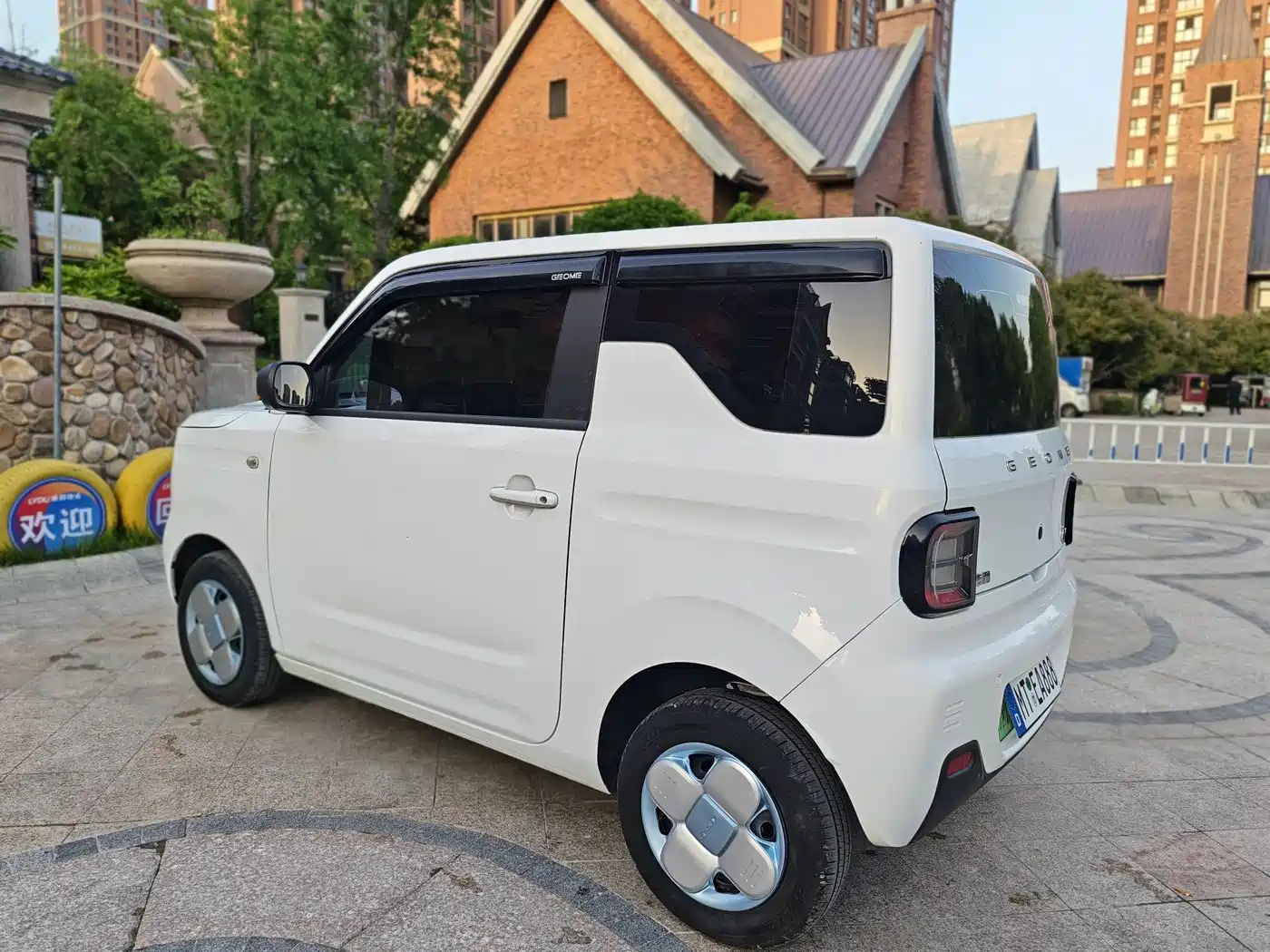 Geely Galaxy Panda 2024 Panda mini 200km Endurance Bear фото 8