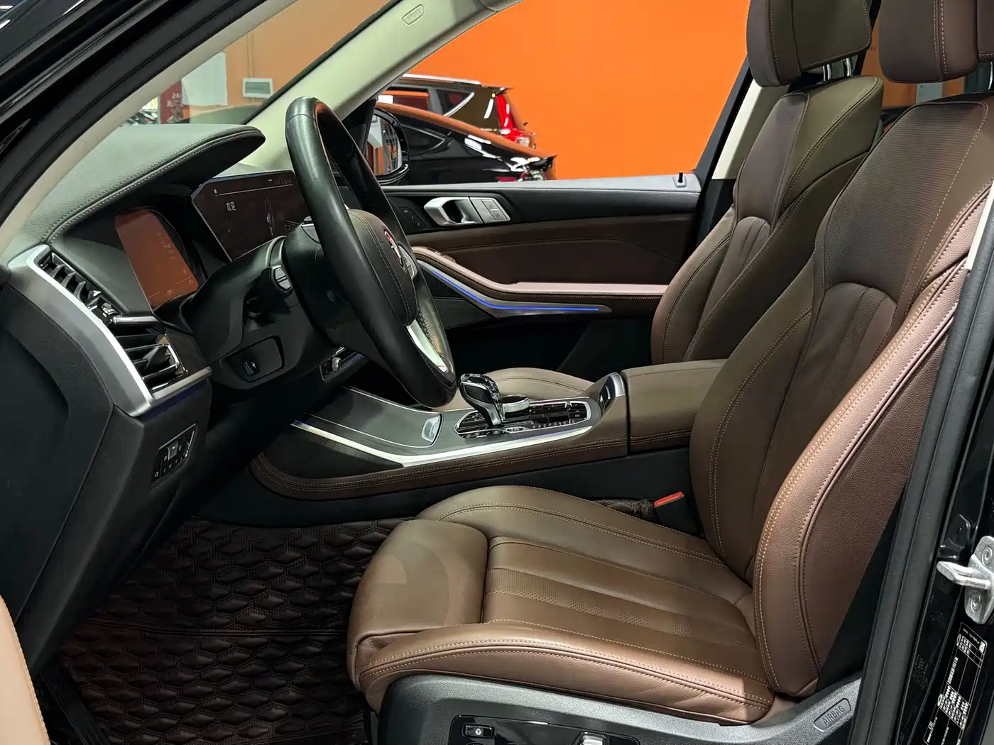 BMW X7 2020 xDrive40i Leading Luxury Package фото 30