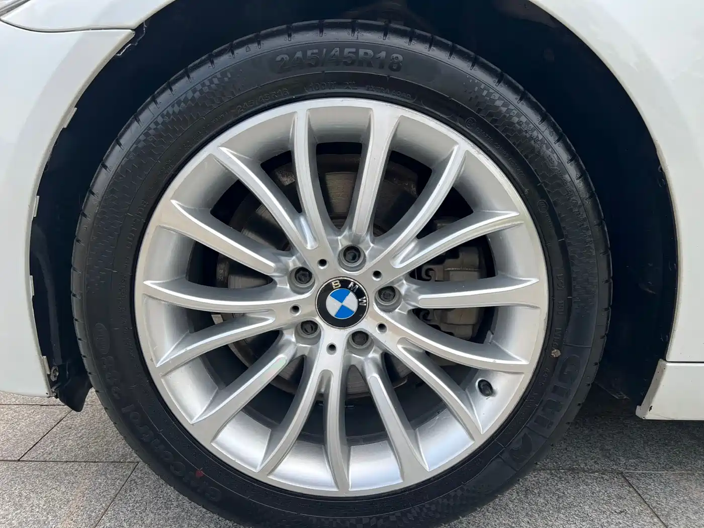 BMW 5 Series 2014 525Li Luxury Design Package фото 17